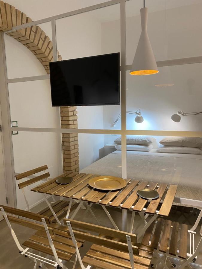 Il Giardino D'Ulisse Bed & Breakfast Reggio di Calabria Exterior foto