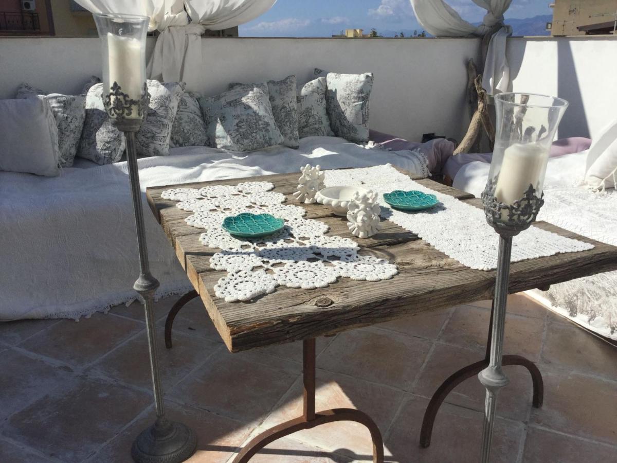 Il Giardino D'Ulisse Bed & Breakfast Reggio di Calabria Exterior foto